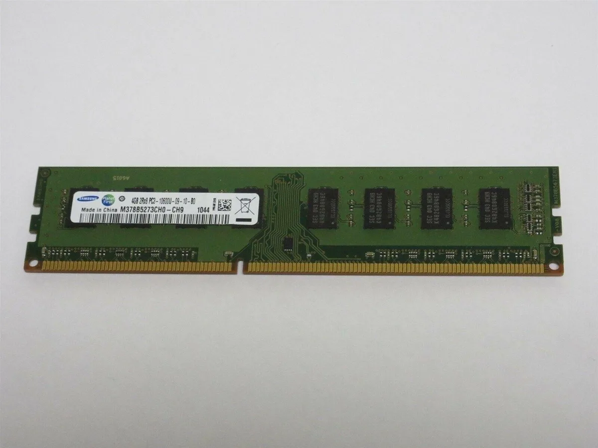 SAMSUNG SAMSUNG M378B5273CH0-CH9 4GB PC3-10600U DDR3 1333 1-Stick desktop RAM — product photo