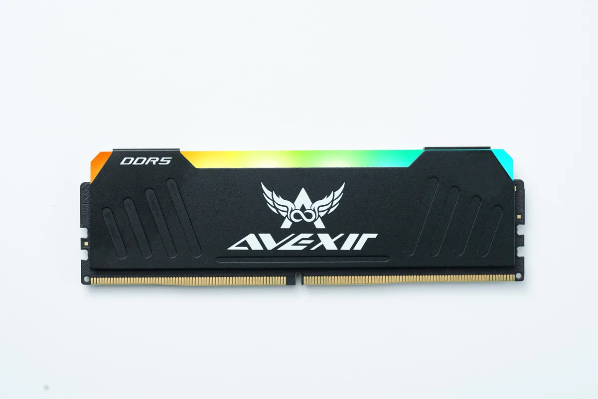 Avexir Avexir HADES RGB DDR5 32GB (2x16GB) 7200MHz CL34 desktop RAM — product photo