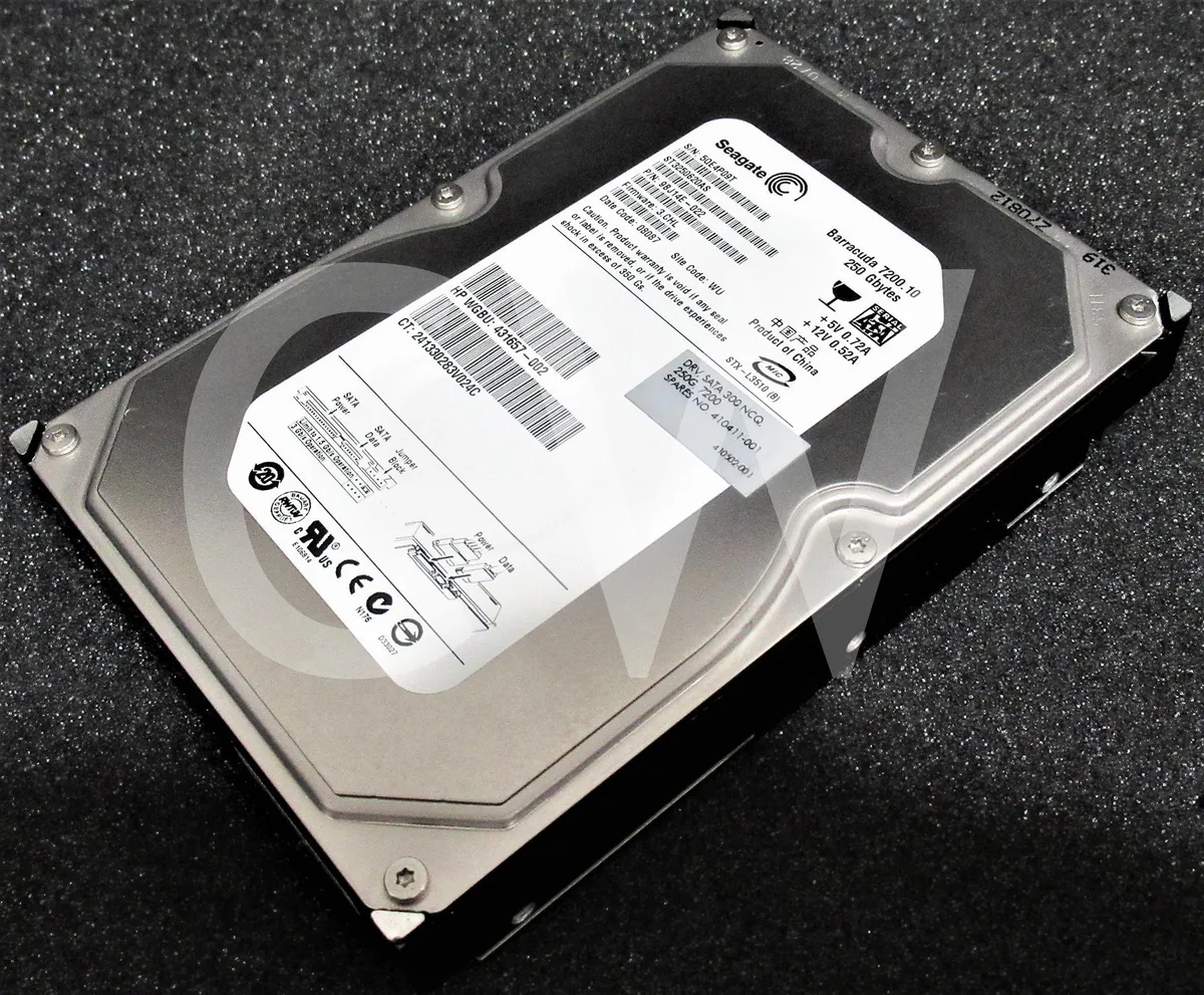 Seagate Seagate Barracuda 7200.10 ST3250620AS 250GB 7200RPM 16MB 3.5" SATA internal hard drive — product photo