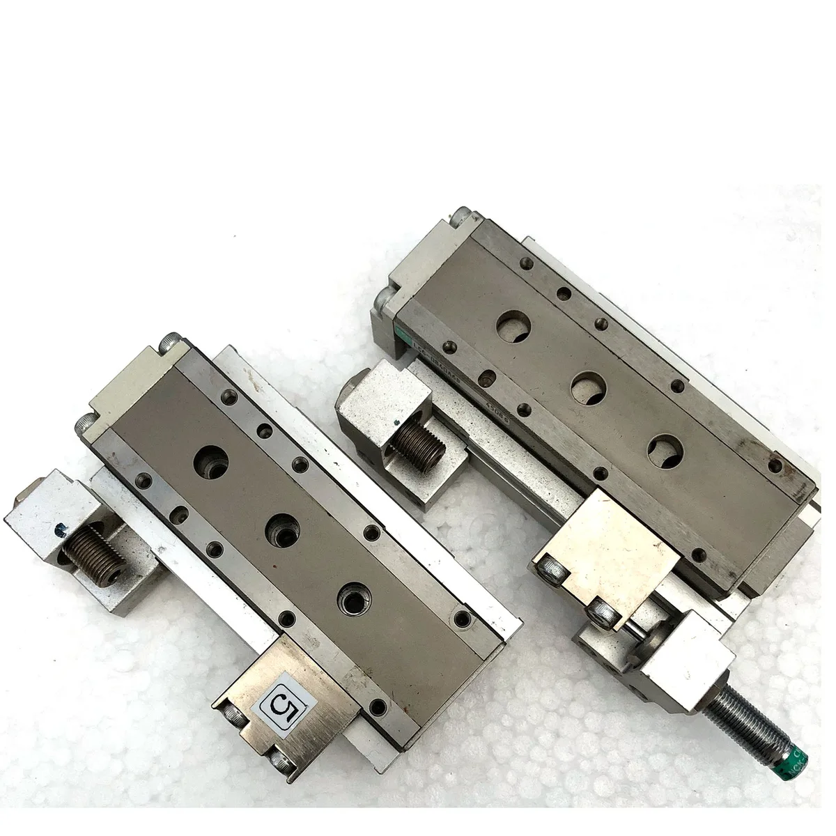 CKD CKD LCG-0840A6D Linear Slide Cylinder 840 Double Acting Single Rod — product photo