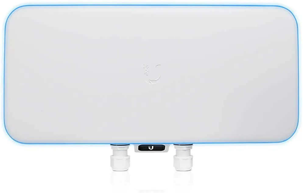 Ubiquiti Networks Ubiquiti Networks UniFi BaseStation XG Quad-Radio 802.11ac Wave 2 Access Point (UWB-XG-US) — product photo