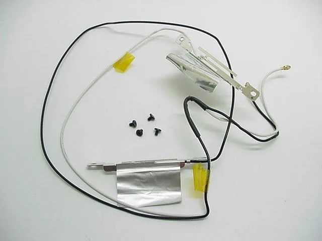 Dell Latitude D410 wireless antenna cables and four screws