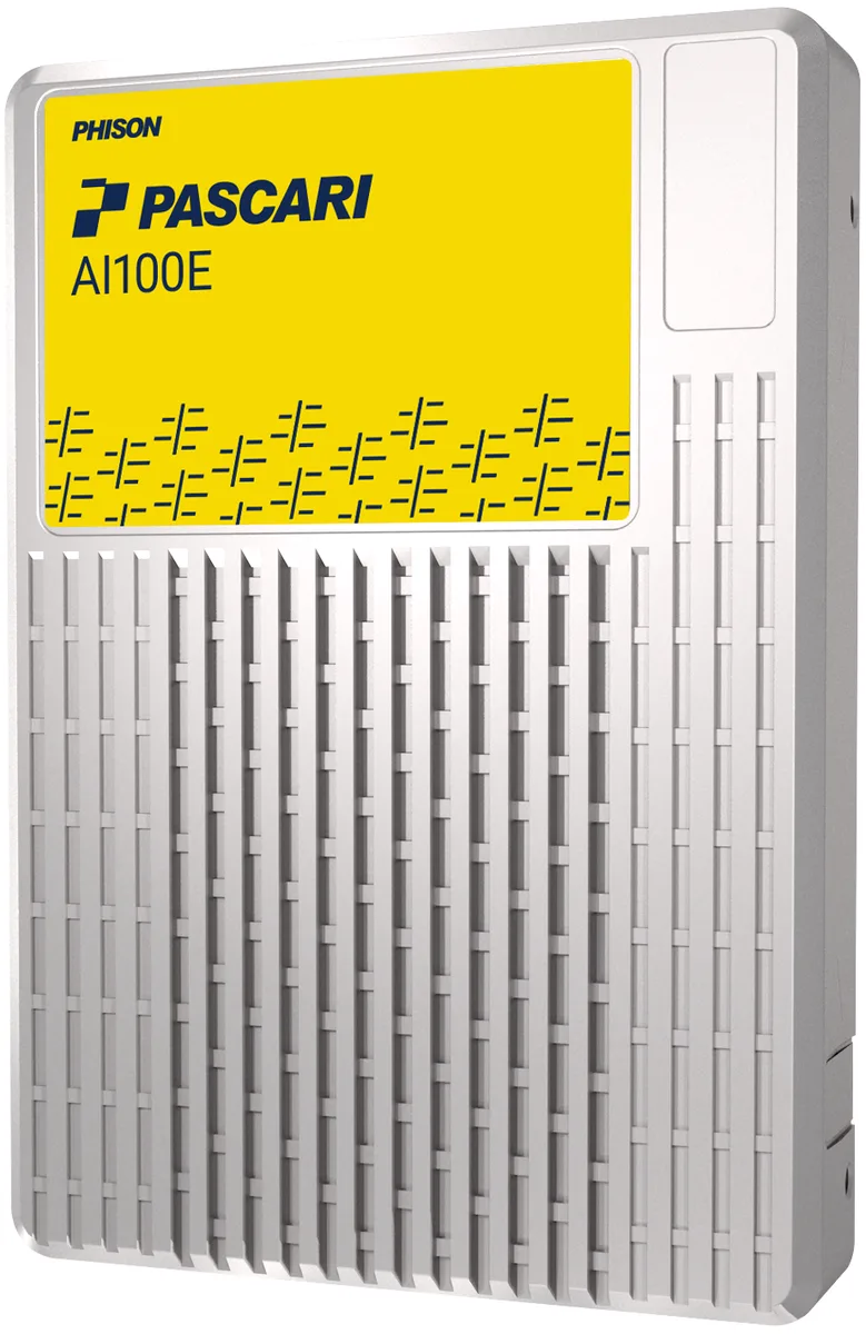Phison Phison AI100E A1808K032T00E008T1900 enterprise SSD — product photo
