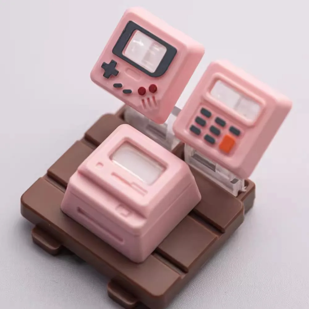 BFKK BFKK Game Console Style Keycap Pink 13 2024 — product photo