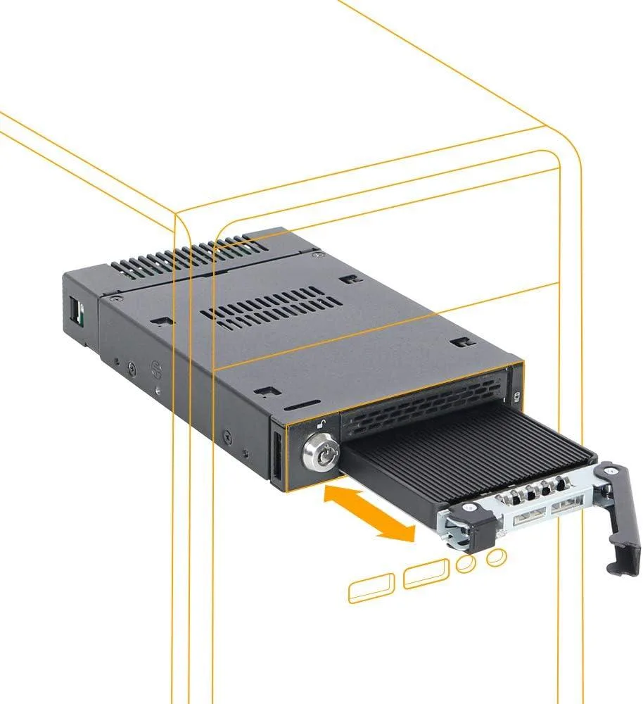 ICY DOCK ICY DOCK ToughArmor MB833M2K-B M.2 NVMe Rack Enclosure 3.5 Bay — product photo