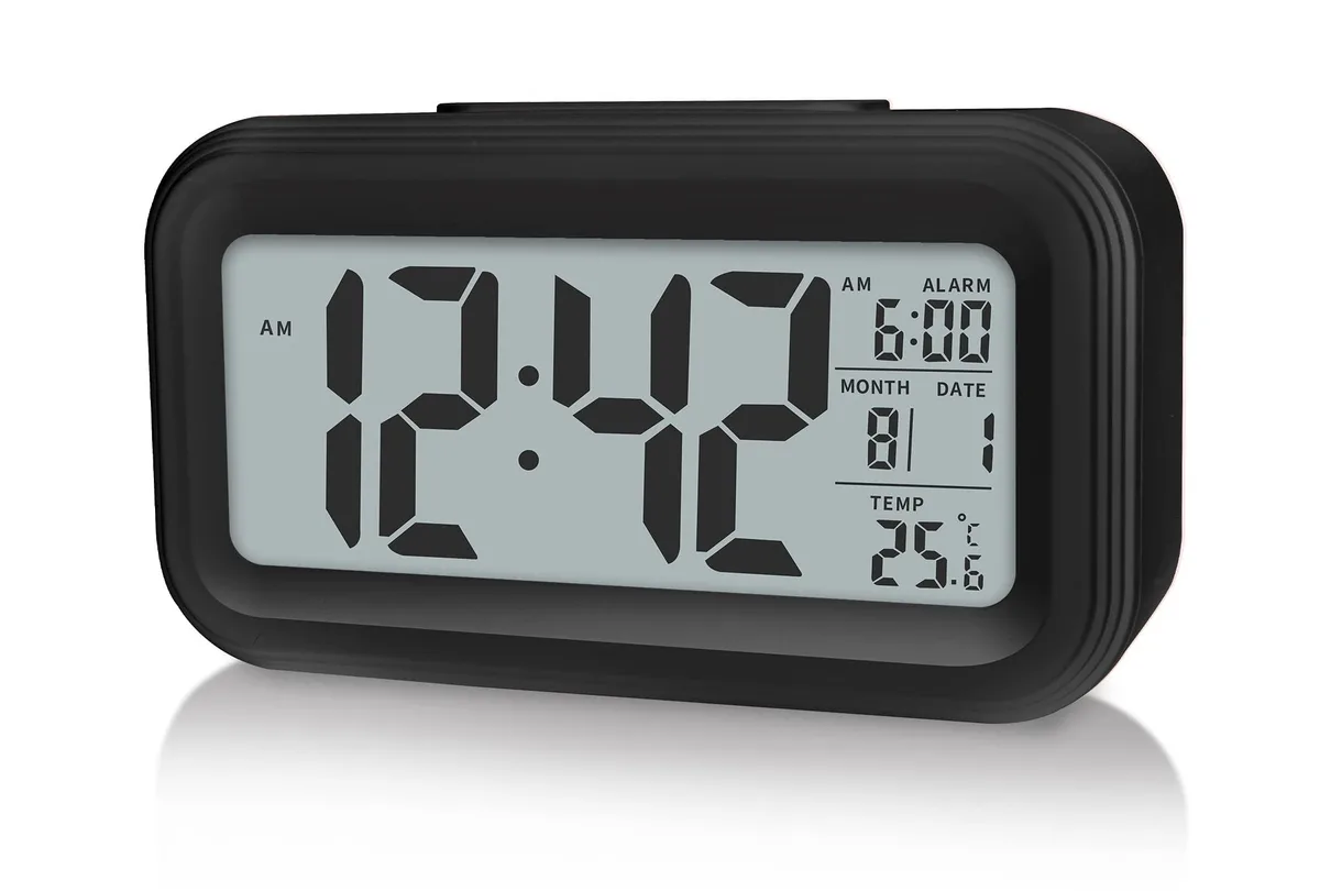 Emerson Digital Alarm Clock 3903 White — product photo