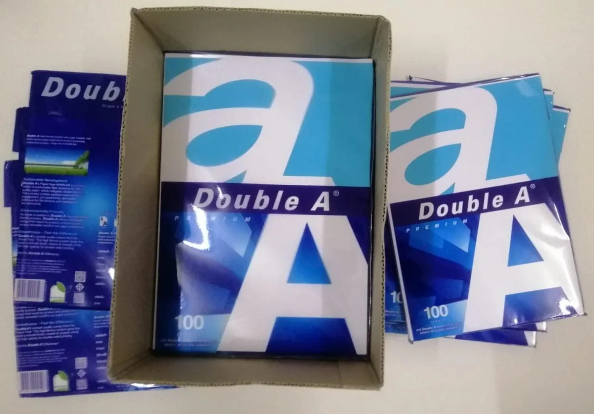 A sealed ream of 100 smooth white A4 sheets