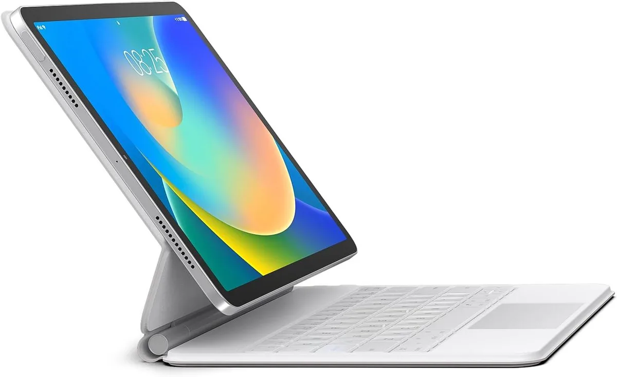 Corn Electronics Corn Electronics Keyboard Case iPad 10th Gen 10.9 White Multi-Touch Trackpad — product photo