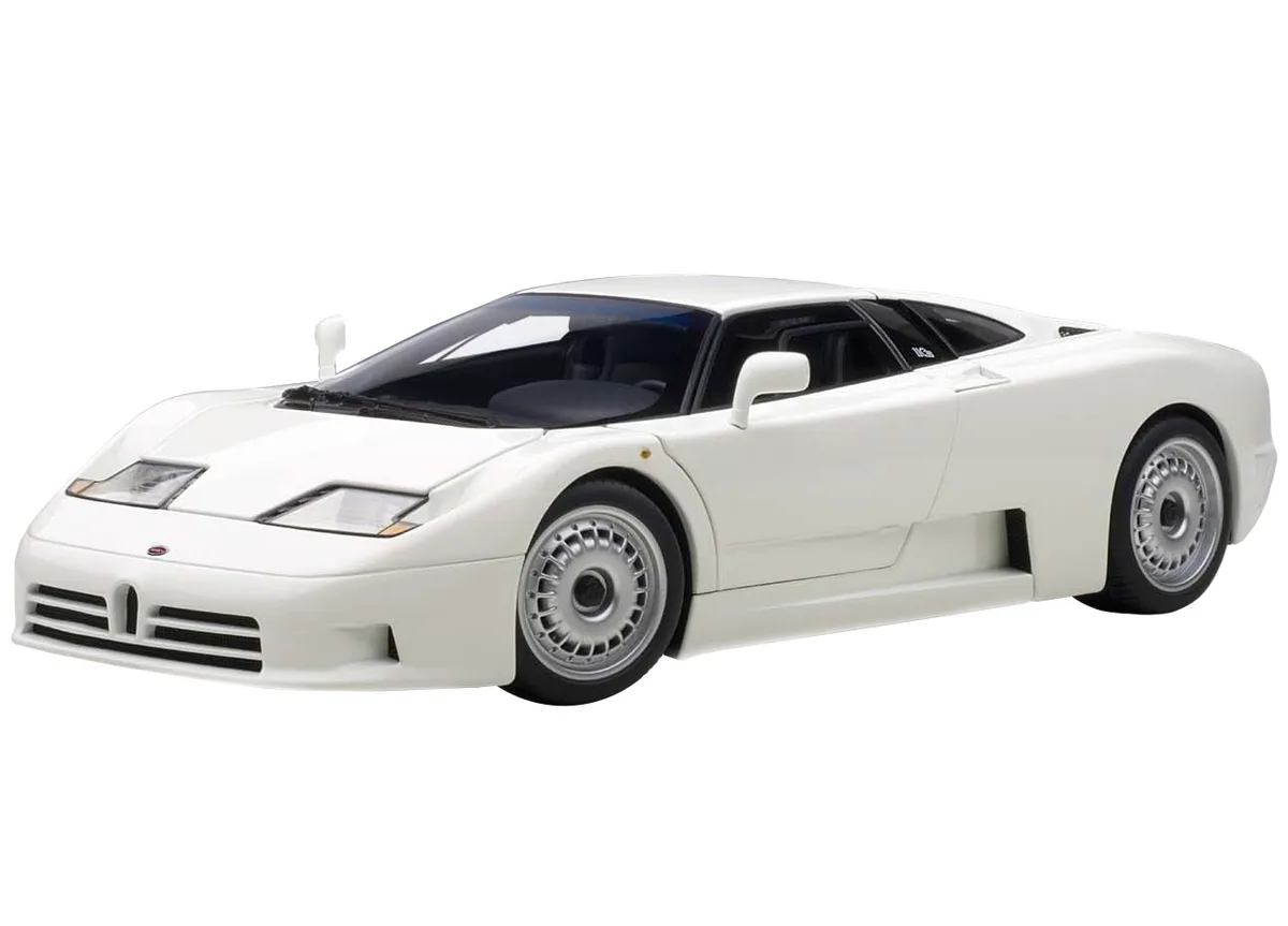 Autoart Autoart Bugatti EB110 GT White 1/18 Diecast Vehicle — product photo