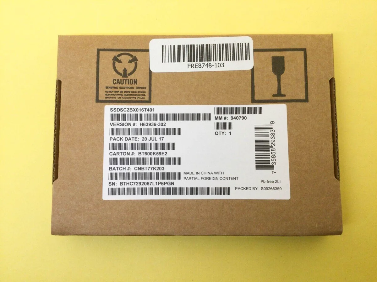 Intel Intel SSDSC2BX016T4 1.6 TB SATA 2.5 in accessory — product photo
