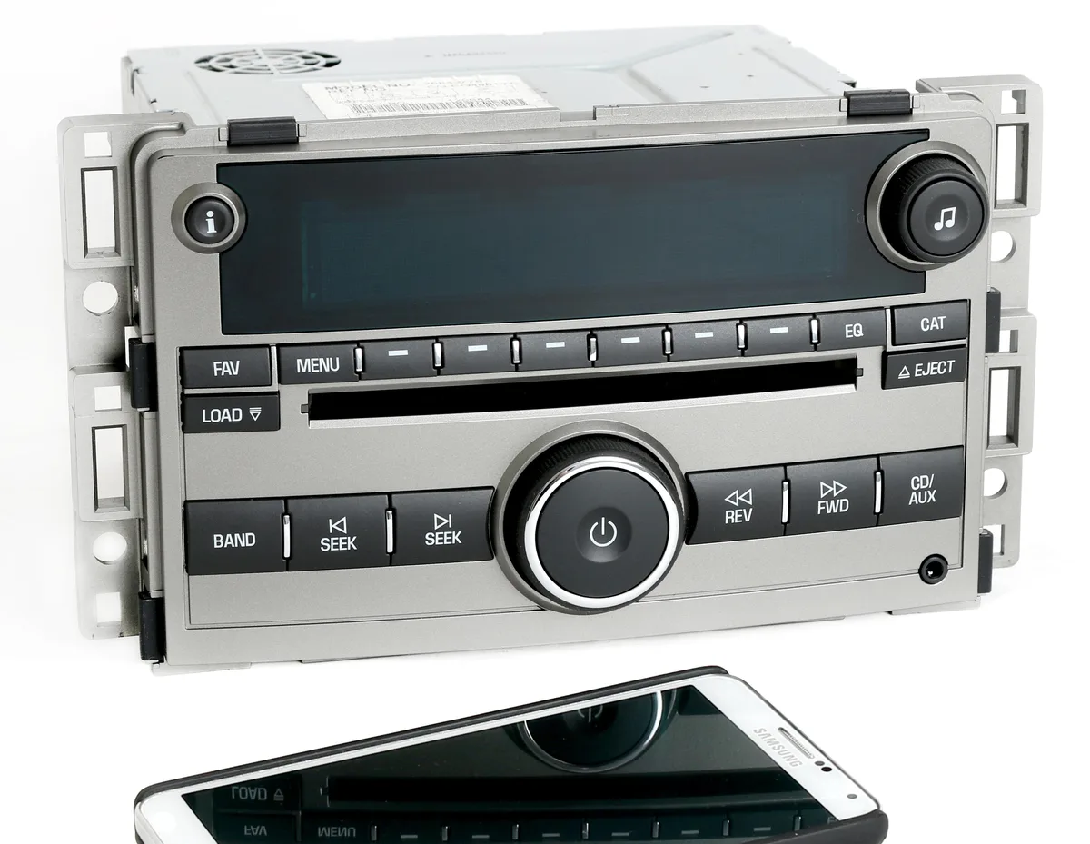 1 Factory Radio 1 Factory Radio 25842775 receiver AM FM 6 Disc CD Bluetooth 2008 Chevrolet Malibu — product photo