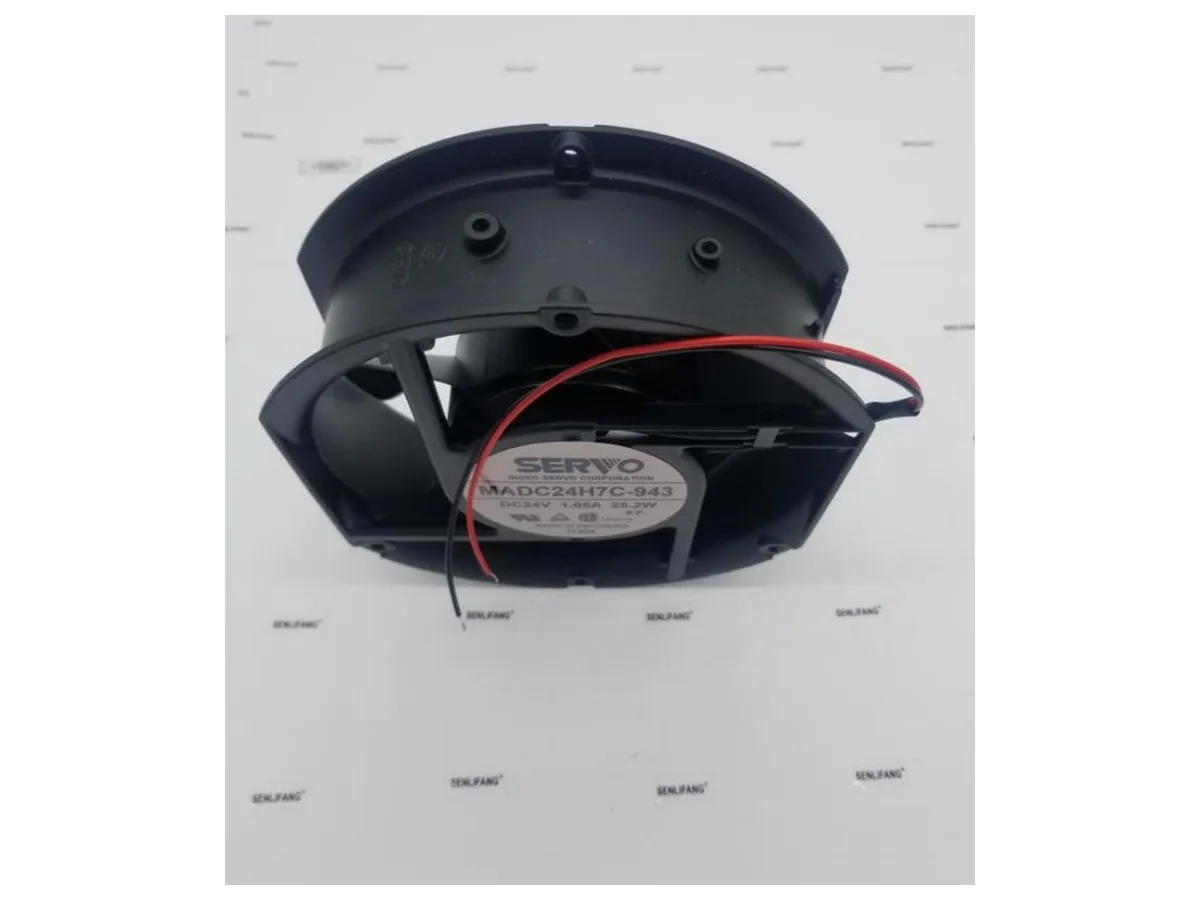 Fans Fans SERVO MADC24H7C-943 24V 1.05A 25.2W case fan — product photo