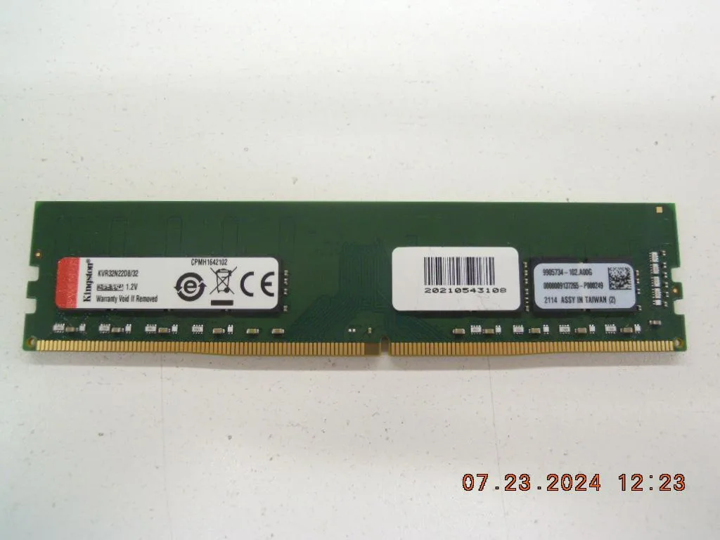 Kingston Technology Corp. Kingston ValueRAM 32GB DDR4 3200 CL22 288-Pin DIMM 1.20V KVR32N22D8/32 — product photo