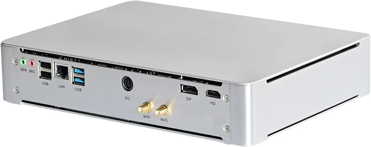 partaker partaker B17 desktop PC, Intel Xeon D-1581, AMD Radeon RX 6400, 16GB DDR4, 512GB SSD — product photo