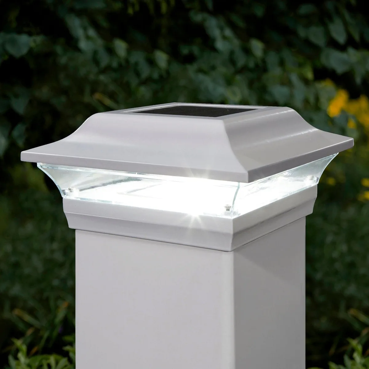 Classy Caps Mfg. Inc. Classy Caps Mfg. Inc. 5X5 White Aluminum Imperial Solar Post Cap 2 Pack — product photo