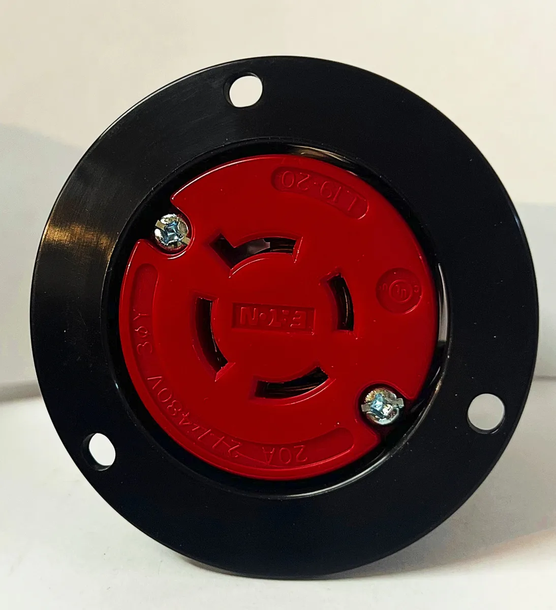 Eaton Eaton Arrow Hart AHCL1920FO straight blade plug RED 20A 4-pole 4-wire 3-phase #14-8 AWG 277-480V — product photo