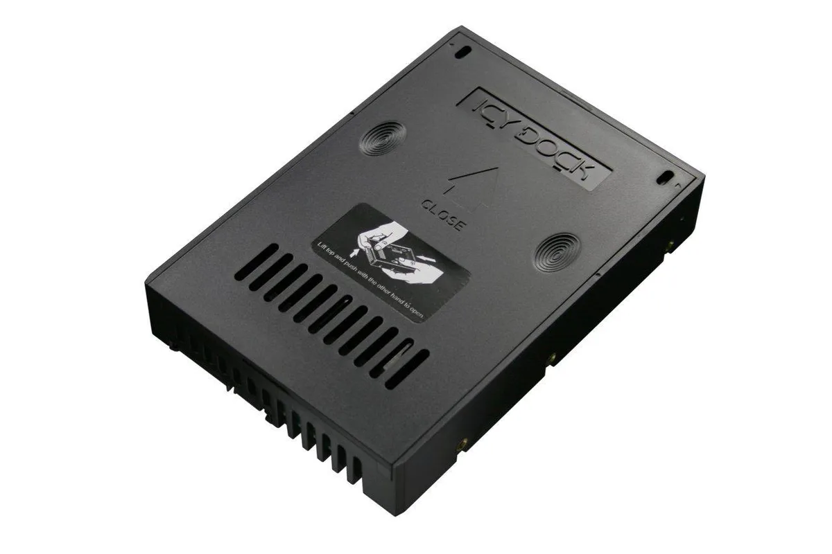 LORDWORLD LORDWORLD 2.5 to 3.5 SATA HDD SSD Mounting Kit EZConvert Lite MB882SP-1S-2B — product photo