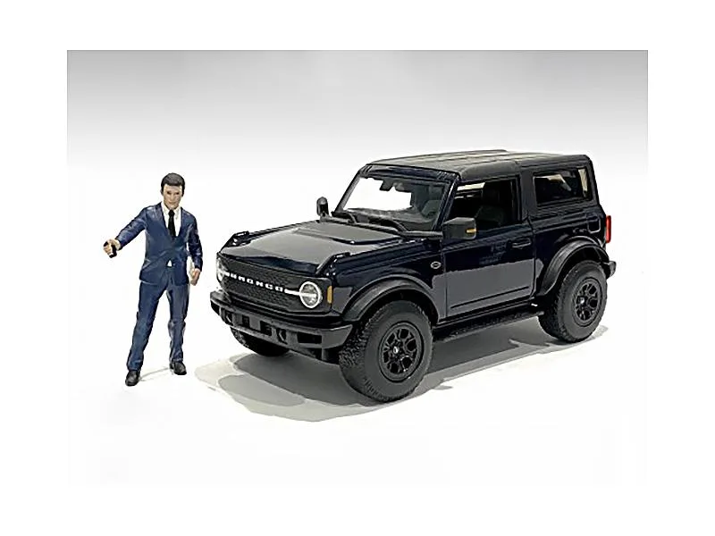 American Diorama American Diorama AD76407 1/24 Scale Male Salesperson Figurine — product photo