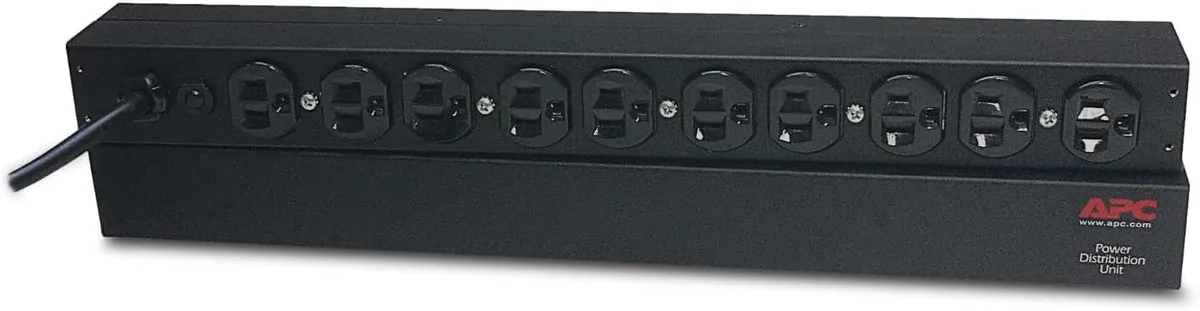 APC APC AP9562 100V-120V 15A 10 Outlet 1U Rack PDU — product photo