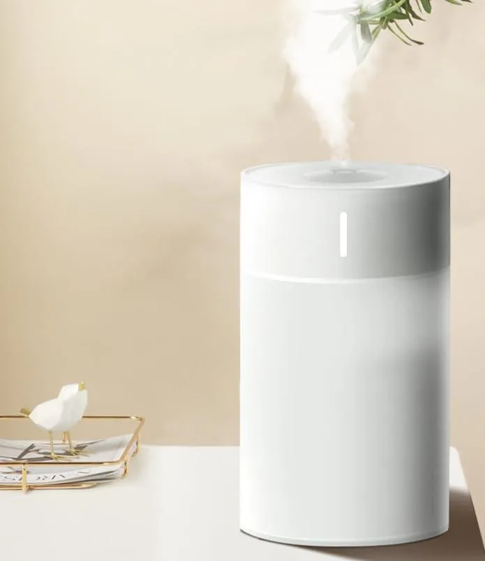White cylindrical mini humidifier, 260ml capacity, USB powered