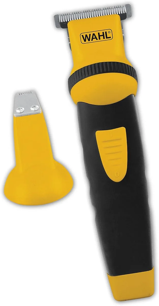 Wahl Lifeproof rechargeable trimmer with 13 guide combs and detail attachment