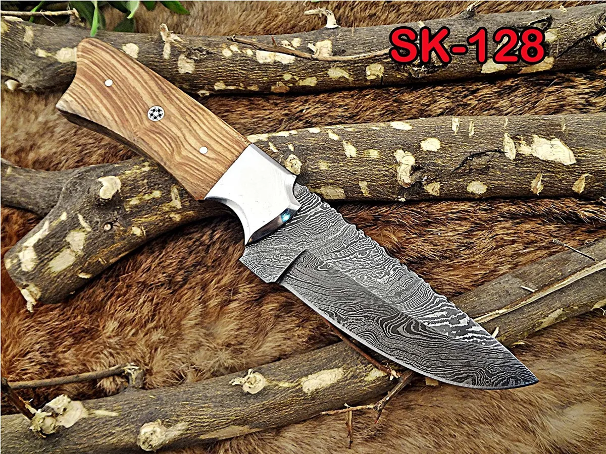 Damascus Depot Damascus Depot 9" Hunting Knife 4.5" Blade KOA Wood Brass Bolster — product photo