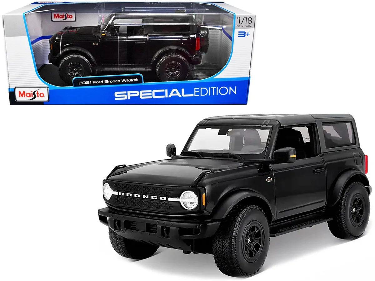 Maisto Maisto 2021 Ford Bronco Wildtrak Black Metallic Dark Gray Top Special Edition 1/18 Diecast Hobby Collectible — product photo