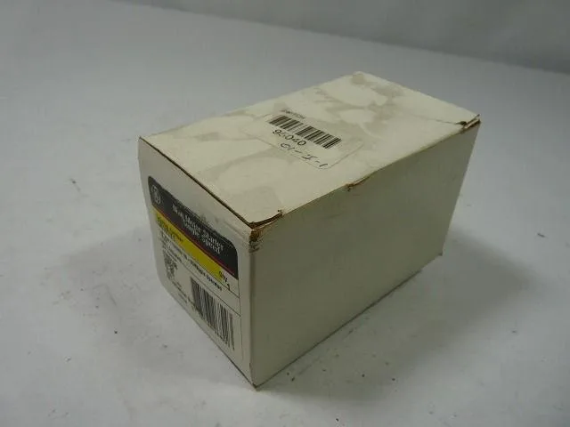 GE GE CR101Y1 Manual Motor Starter 1P 1 Phase Toggle 16A — product photo