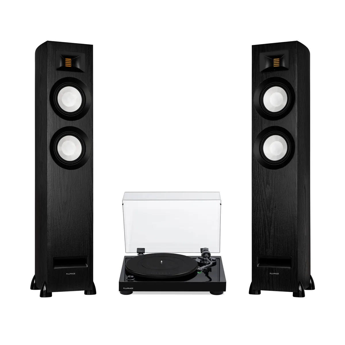 Fluance Fluance RT81 turntable with AT95E cartridge and Ri91 powered speakers — product photo