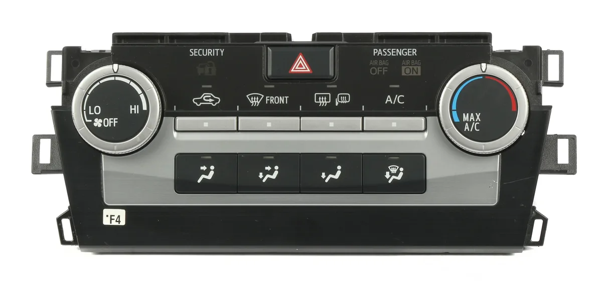 1 Factory Radio 1 Factory Radio 281887Y300 AM FM Cassette 6 Disc CD receiver for 2004-2005 Nissan Maxima — product photo