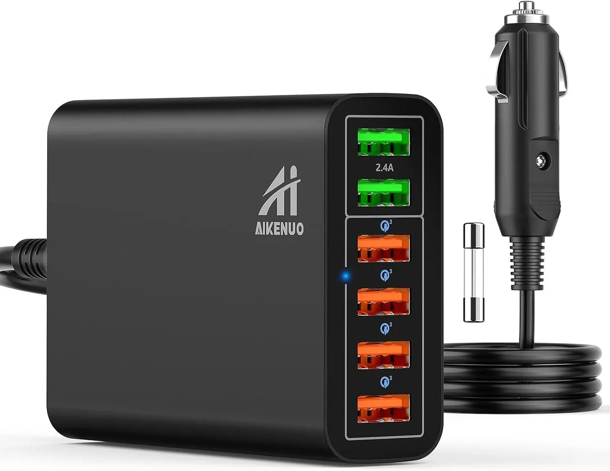 Leelbox Leelbox 96W 6-Port Car Charger 4×QC3.0 2×5V/2.4A 12-24V 3.28ft Cable — product photo