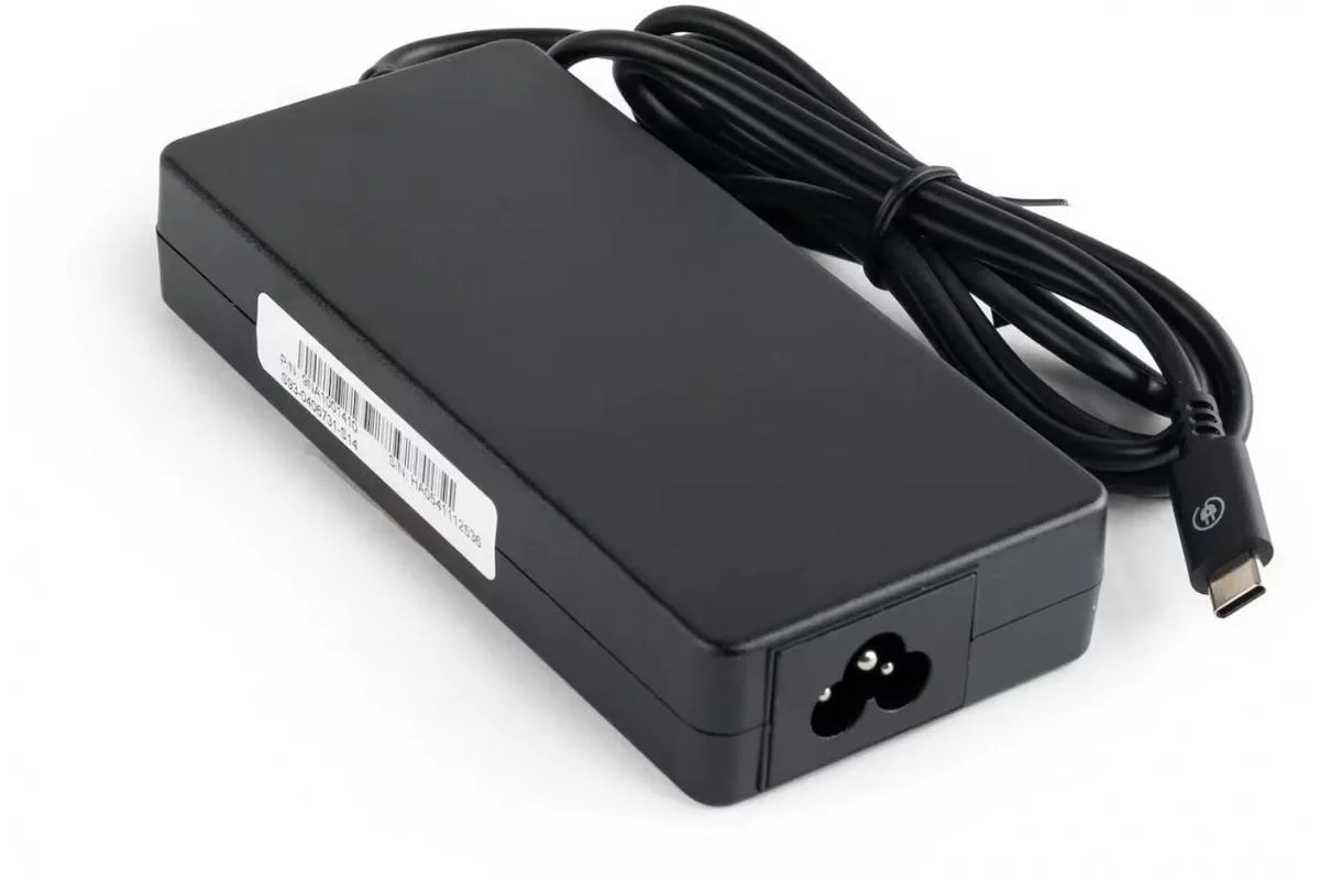 WePresent WePresent 180W USB-C AC Adapter 1.5m — product photo