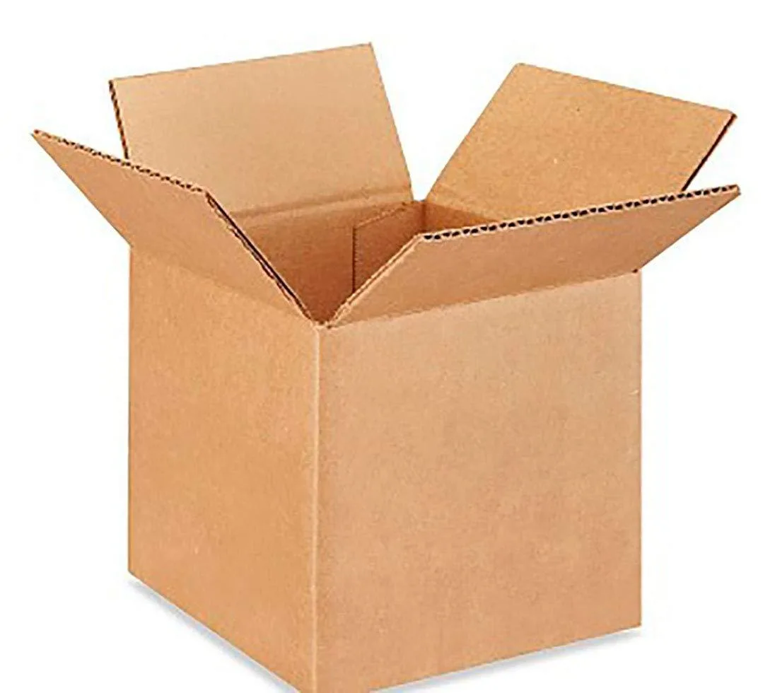 Ten flat-folded corrugated cardboard cubes in a pack