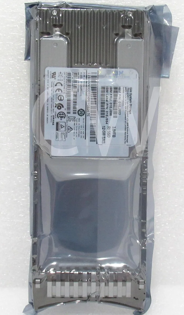 IBM IBM PX05SRB384 3.84TB SAS 12Gbps 2.5" enterprise SSD — product photo