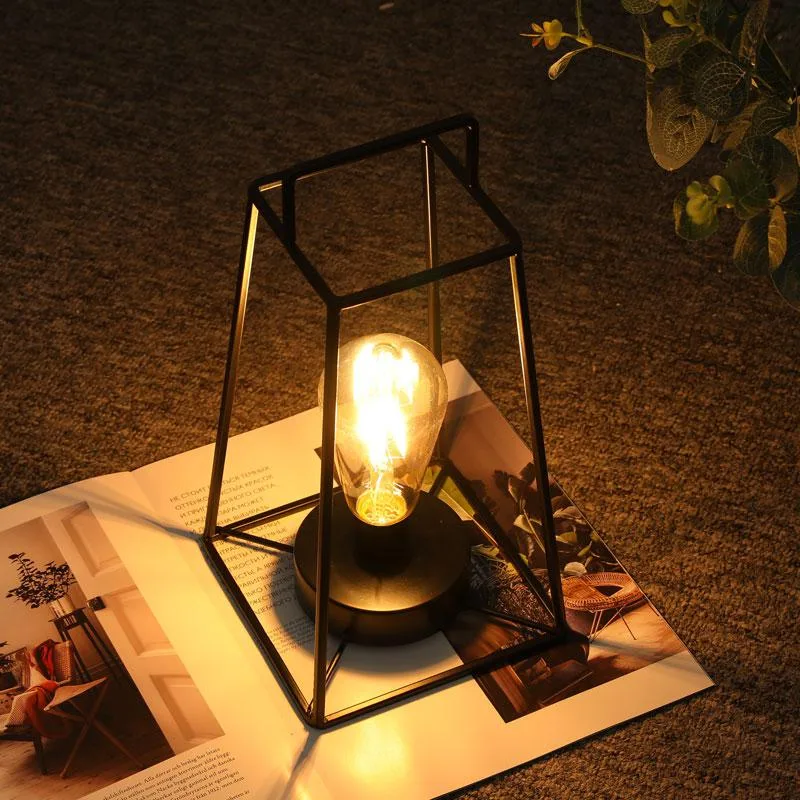 JHY DESIGN JHY DESIGN Retro Geometric Table Lamp 10inch Black — product photo
