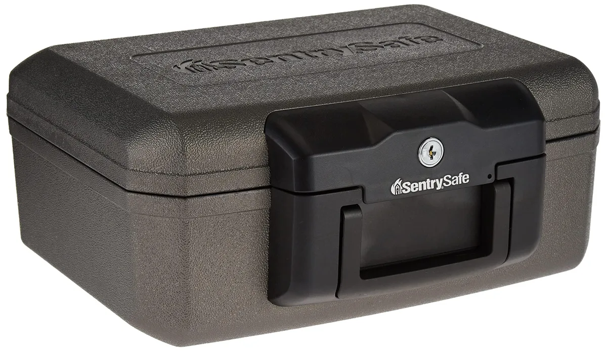  SentrySafe 1210 Fireproof Safe 0.18 cu ft 14.3 x 11.2 x 6.1 in — product photo