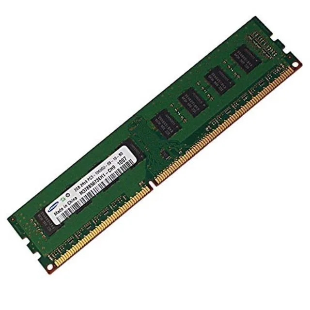 SAMSUNG SAMSUNG 240-Pin DDR3 2GB 1333MHz PC3-10600 memory card — product photo