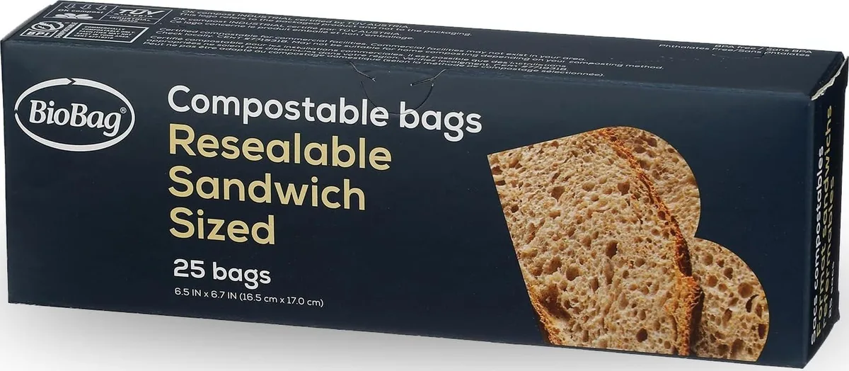 Green resealable sandwich bags in a 25-count pack