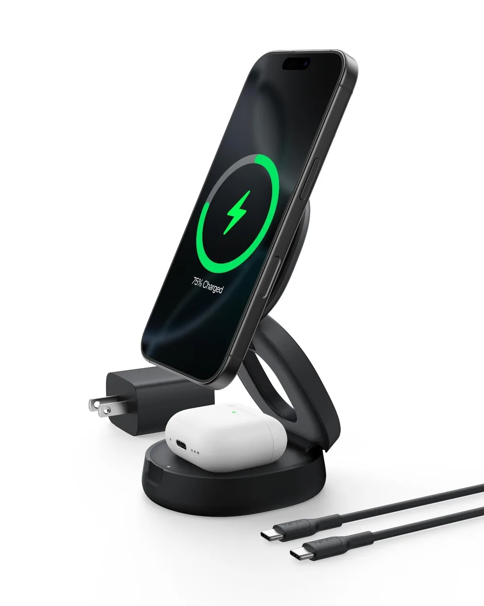  Belkin BBB008-BK 2-in-1 Qi2 Wireless Charger 15W 30W Adapter Black — product photo