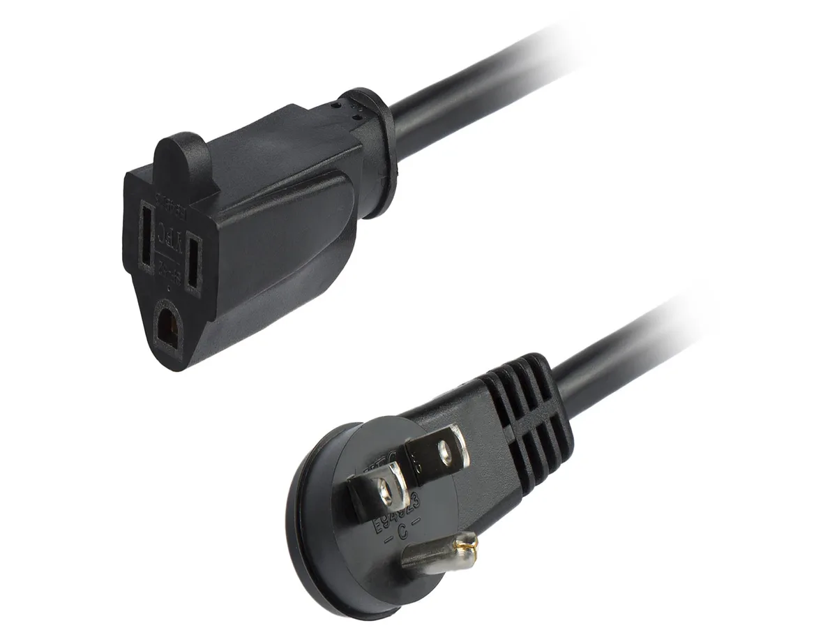 STARTECH STARTECH PAC101R3 3 ft Flat Power Extension Cord NEMA 5-15R to Right-Angle 5-15P 16 AWG 125V 13A — product photo