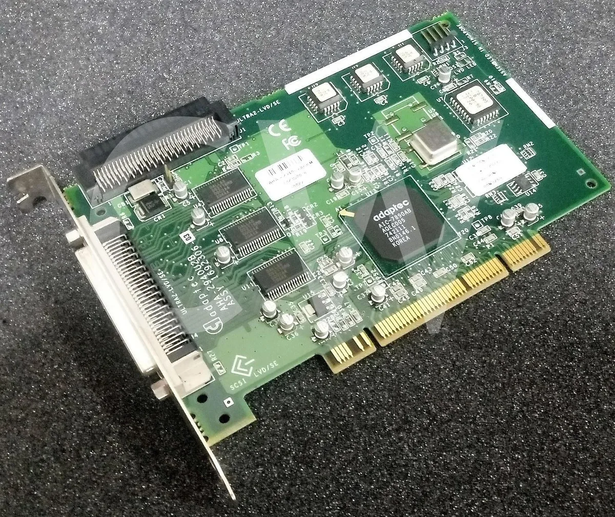 IBM IBM AHA-2940U2B 00N3269 PCI Ultra2 SCSI network card — product photo