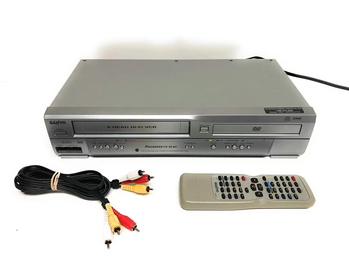 Sanyo Sanyo DVW-7200 DVD/VCR Combo 2 in 1 accessory — product photo