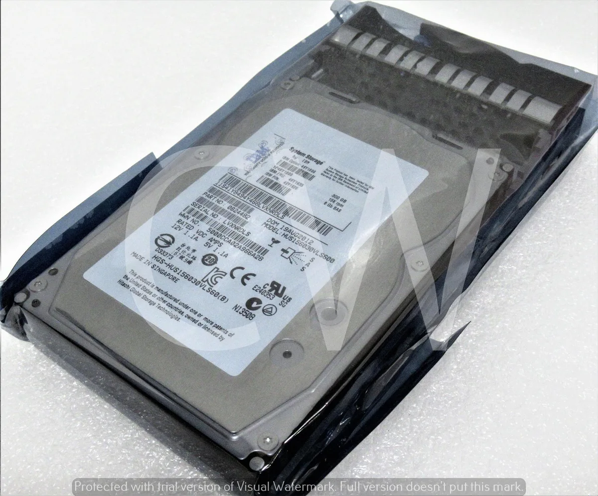 IBM IBM HUS156030VLS600 300GB 15000RPM 6Gb/s 3.5" SAS internal hard drive — product photo