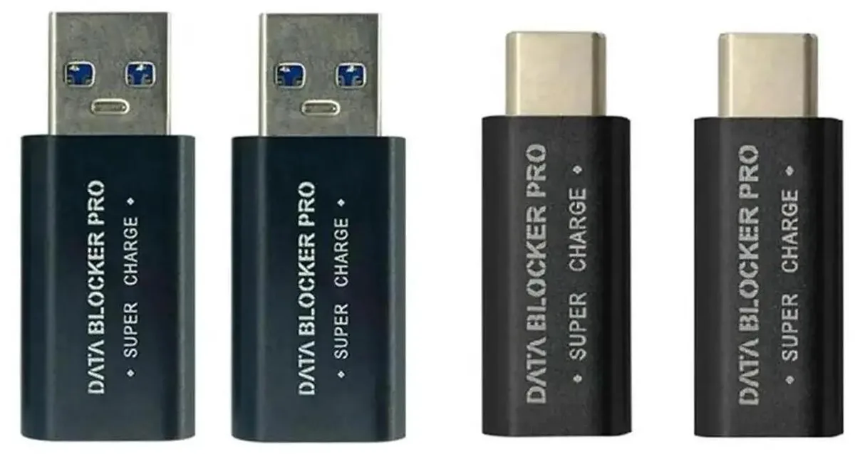 SMUGDESK SMUGDESK 4 Pack USB-A &amp; USB-C Data Blocker Plugs — product photo