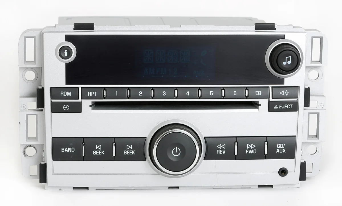 1 Factory Radio 1 Factory Radio Chevrolet Equinox 2007–2008 AM FM CD Aux 25956995 — product photo
