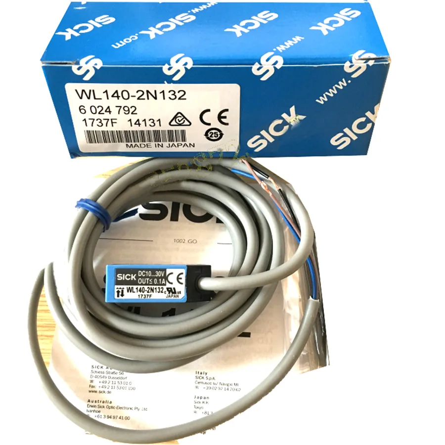 Sick Sick WL140-2N132 Photoelectric retro-reflective sensor NPN — product photo