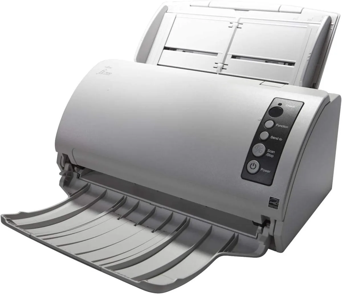 Fuji Fuji fi-7030 TAA document scanner 27 ppm 600 dpi — product photo