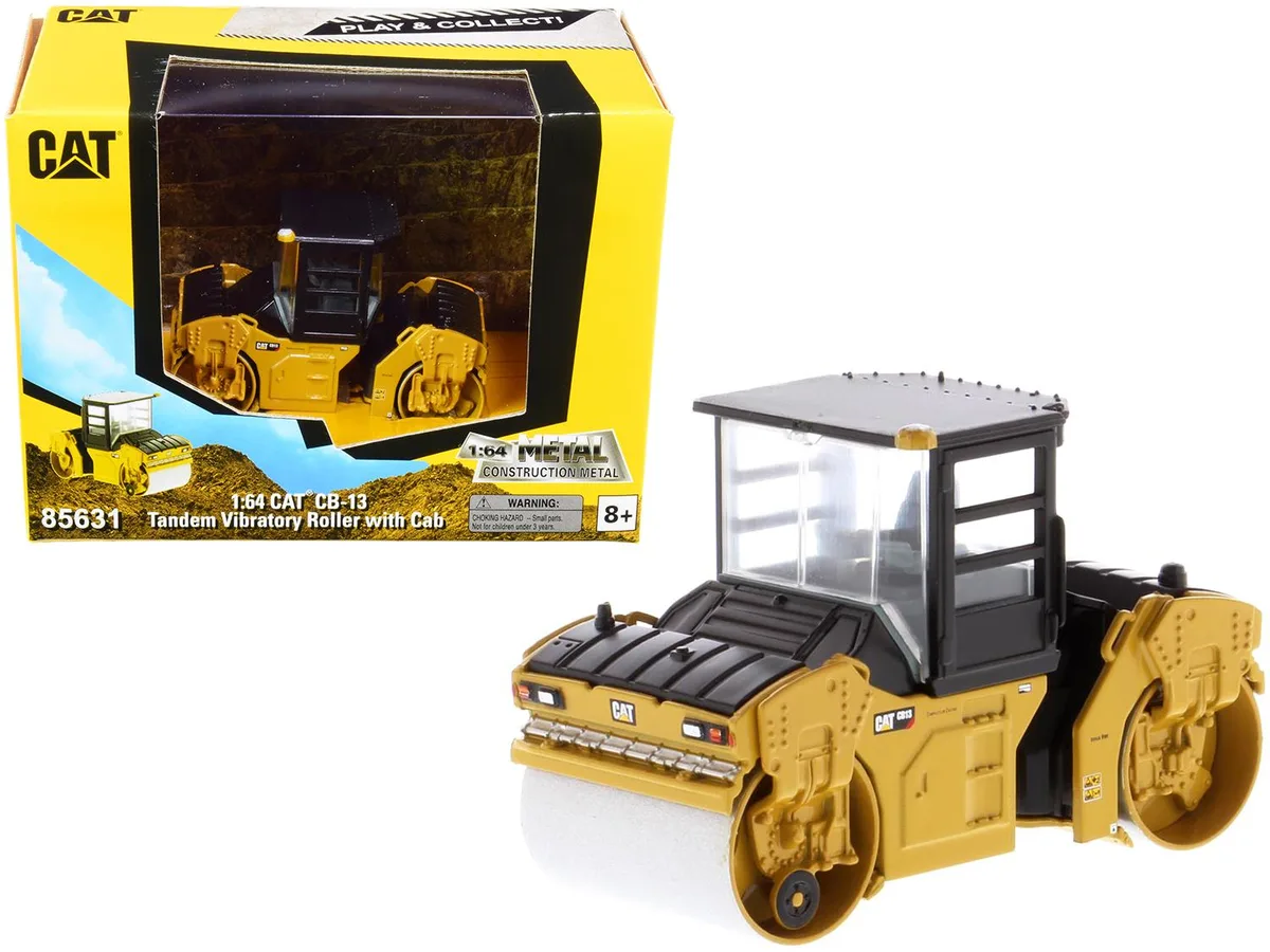 DieCast Masters DieCast Masters CAT CB-13 Tandem Vibratory Roller 1/64 — product photo
