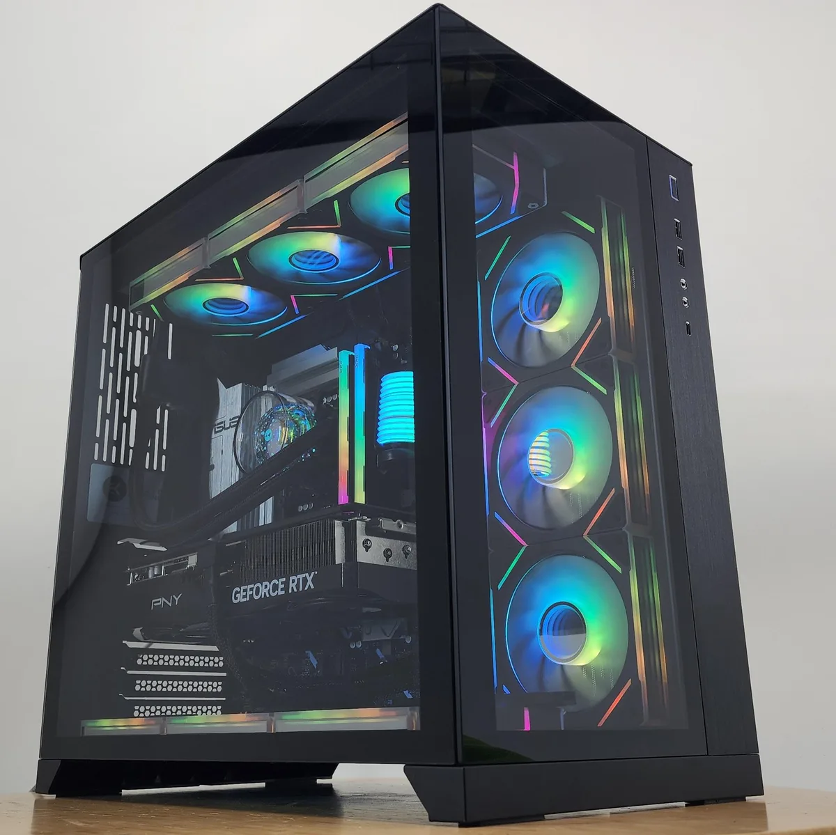 Custom Custom Gaming PC Ultra 5 250K Plus 32GB DDR5 1TB NVME RTX 5070 Ti — product photo