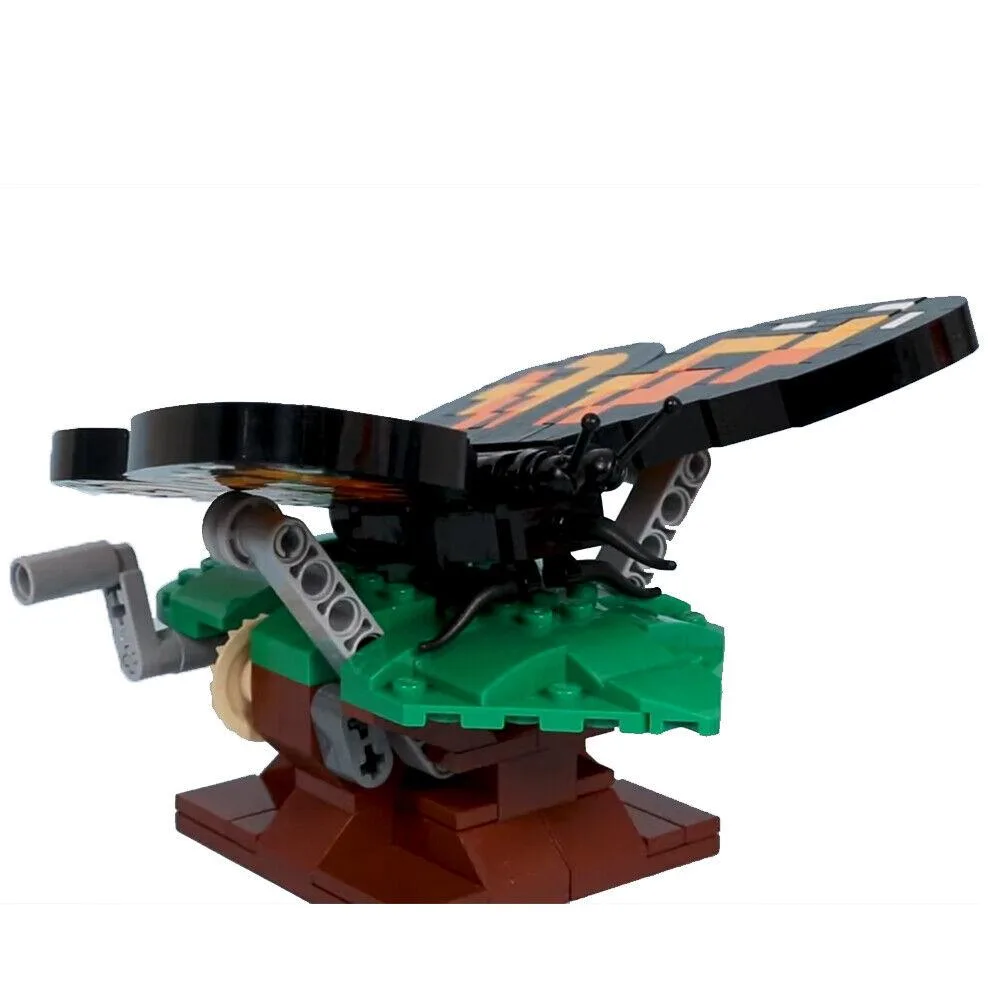 ZITIANYOUBUILD ZITIANYOUBUILD MOC-111820 Butterfly Sculpture 307 Parts Educational — product photo